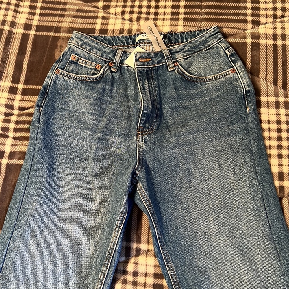 NWT Straight high waist raw hem jeans - Picture 2 of 4